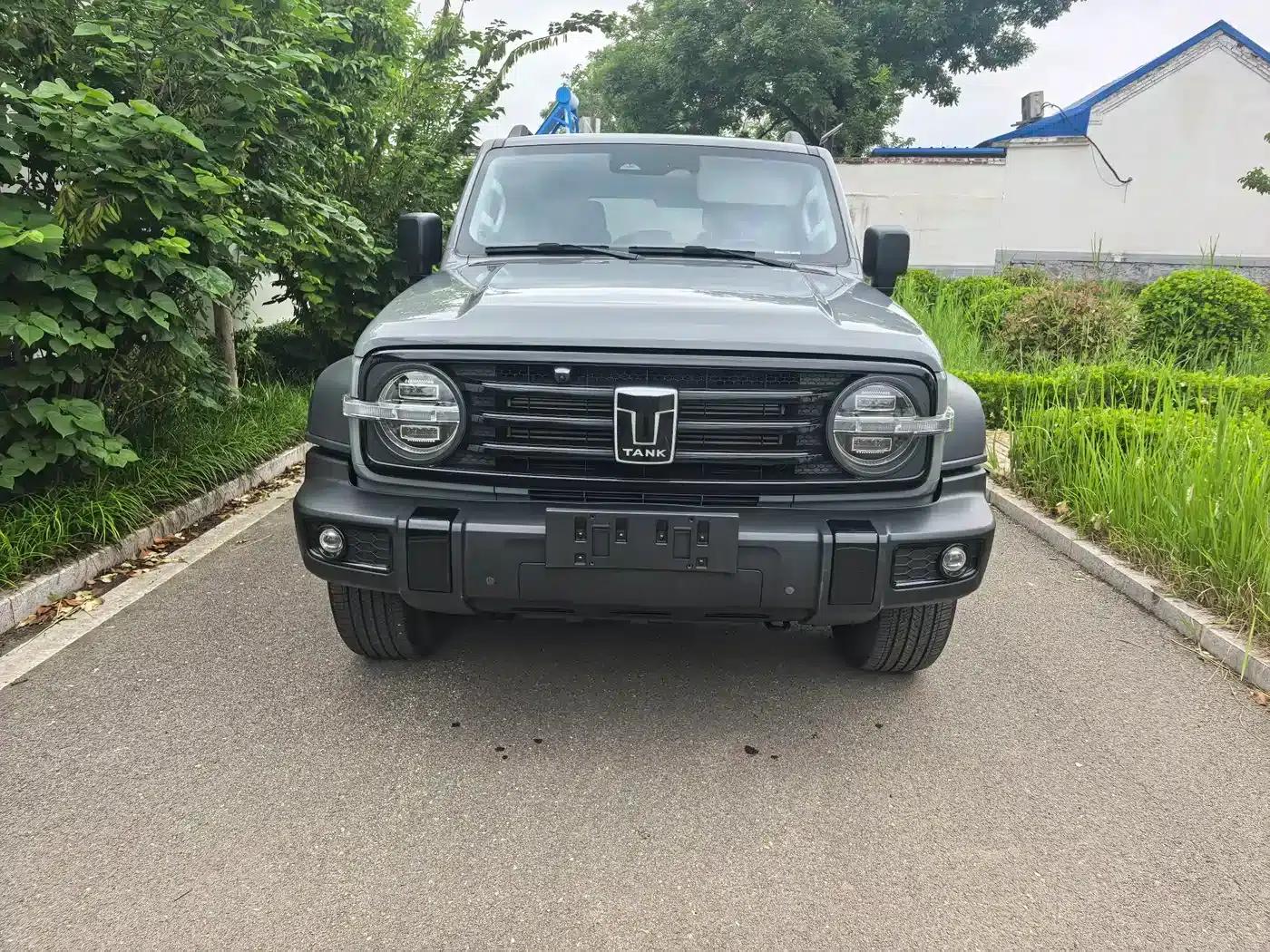 Tank 300 2023 Off-Road Edition 2.0T Conqueror — миниатюра 2