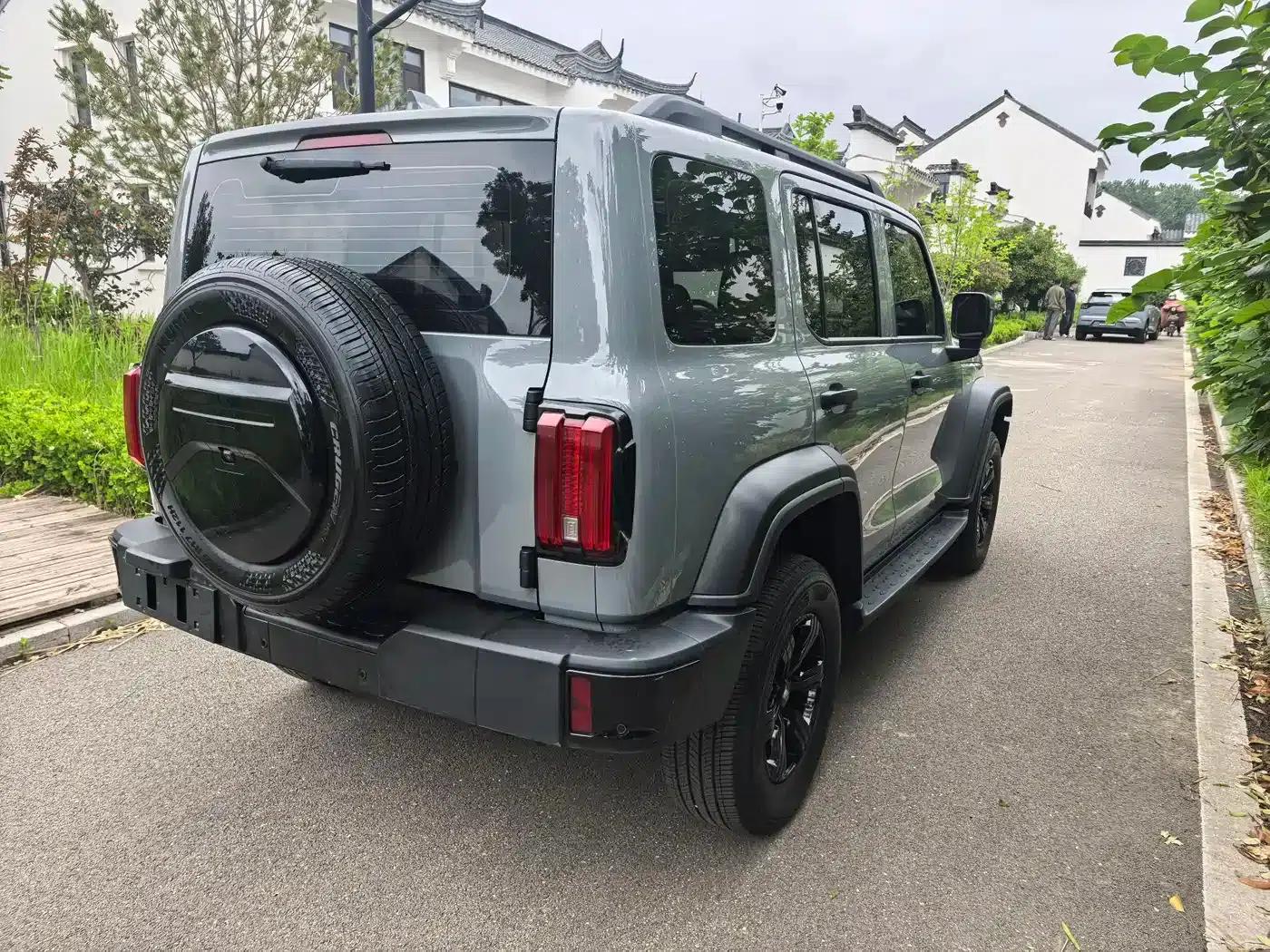 Tank 300 2023 Off-Road Edition 2.0T Conqueror — миниатюра 4