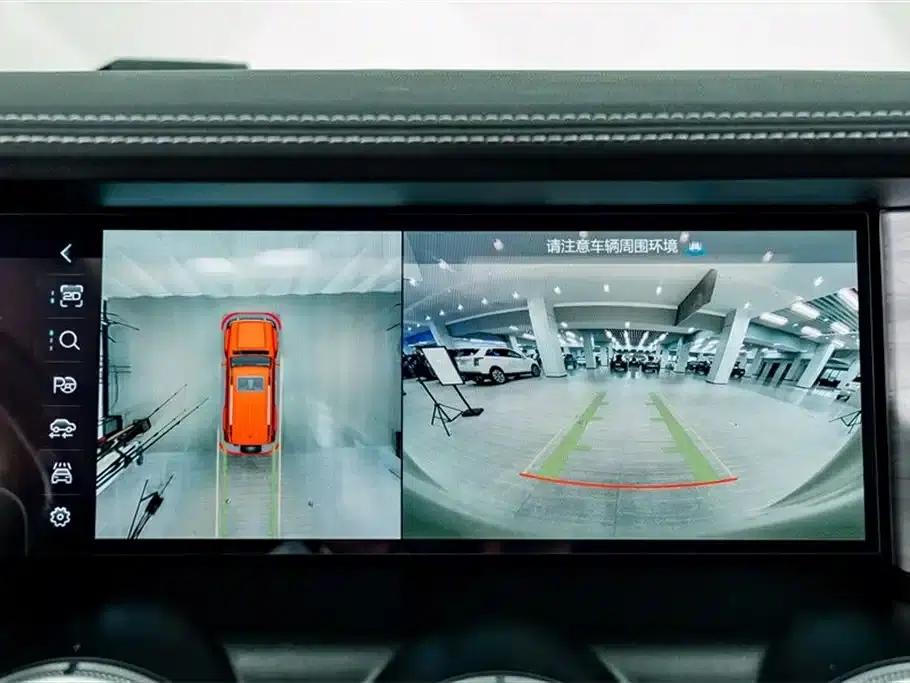 The 2023 Tank 300 City Edition 2.0T is very stylish. — миниатюра 11