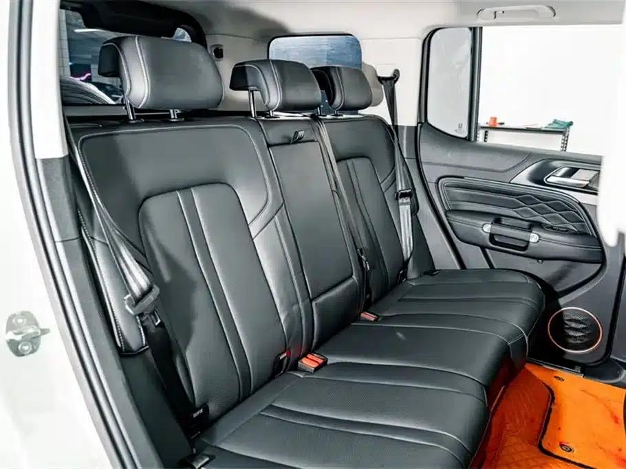 The 2023 Tank 300 City Edition 2.0T is very stylish. — миниатюра 23