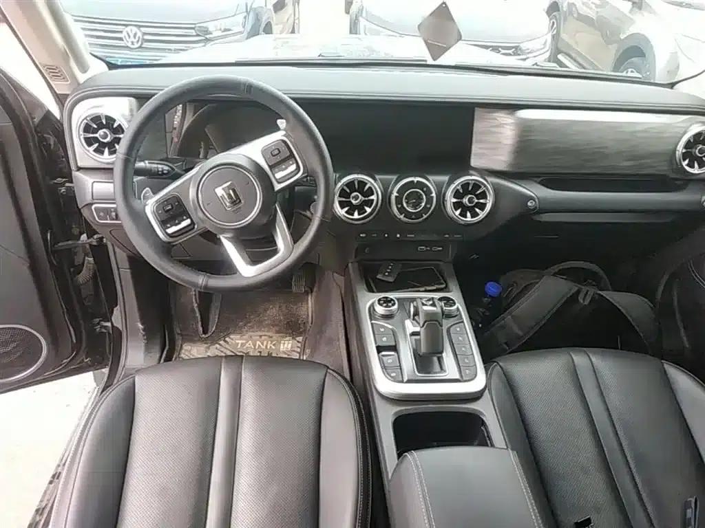 The 2023 Tank 300 City Edition 2.0T is very stylish. — миниатюра 10