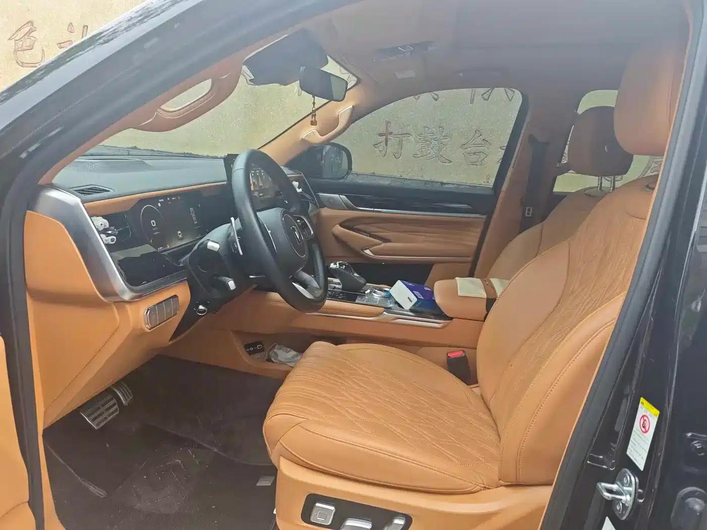 Tank 500 2022 3.0T Business Edition, 7-seater — миниатюра 3