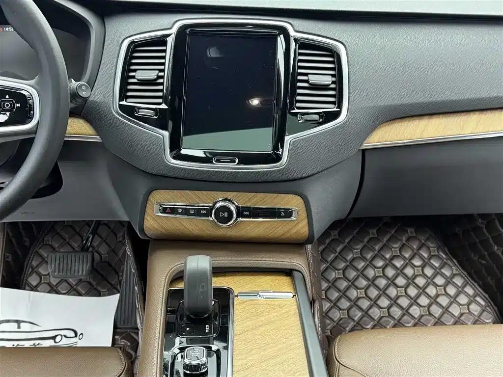 2022 Volvo XC90 B6 Inscription Luxury Edition 7-seater — миниатюра 10