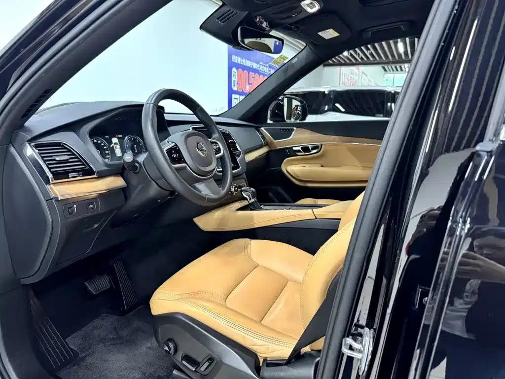 2018 Volvo XC90 T6 Inscription 7-seater — миниатюра 10