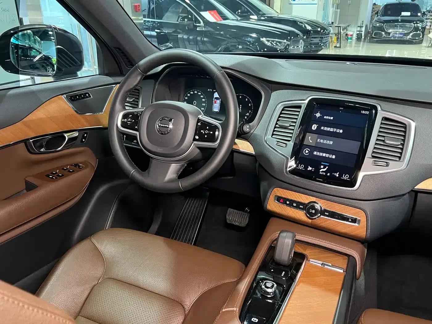 2022 Volvo XC90 B5 Smart Luxury Edition 5-seater — миниатюра 24