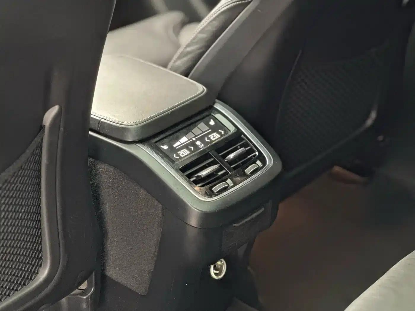 2015 Volvo XC90 T6 Smart Edition 7-seater — миниатюра 14