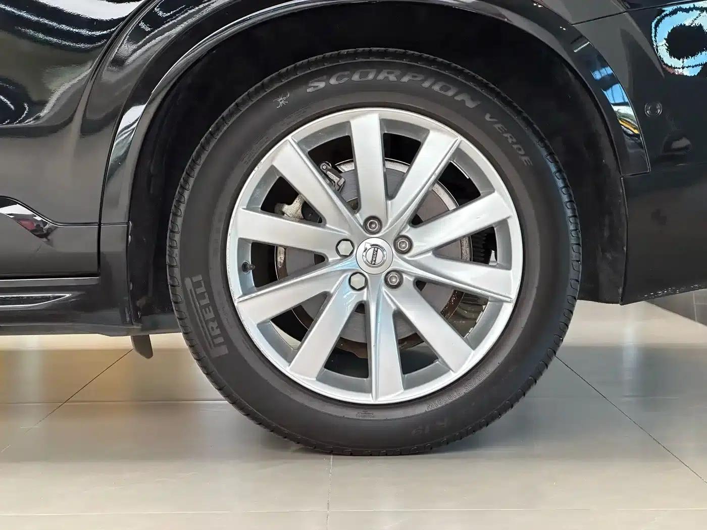 2015 Volvo XC90 T6 Smart Edition 7-seater — миниатюра 18
