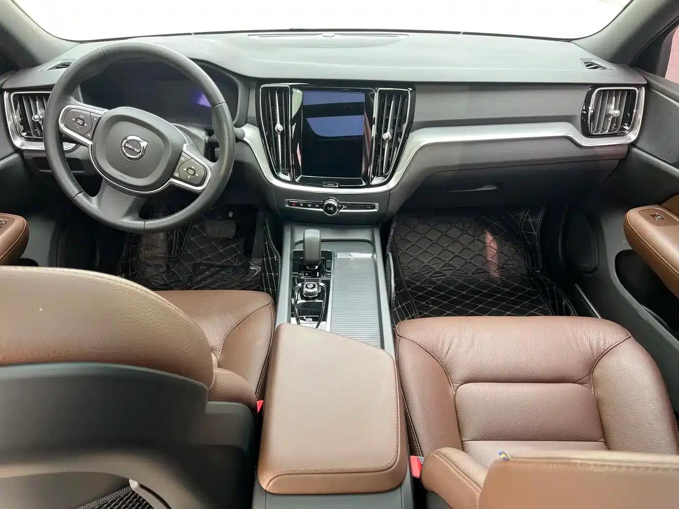 2024 Volvo S60 B4 Smart Luxury Edition — миниатюра 10