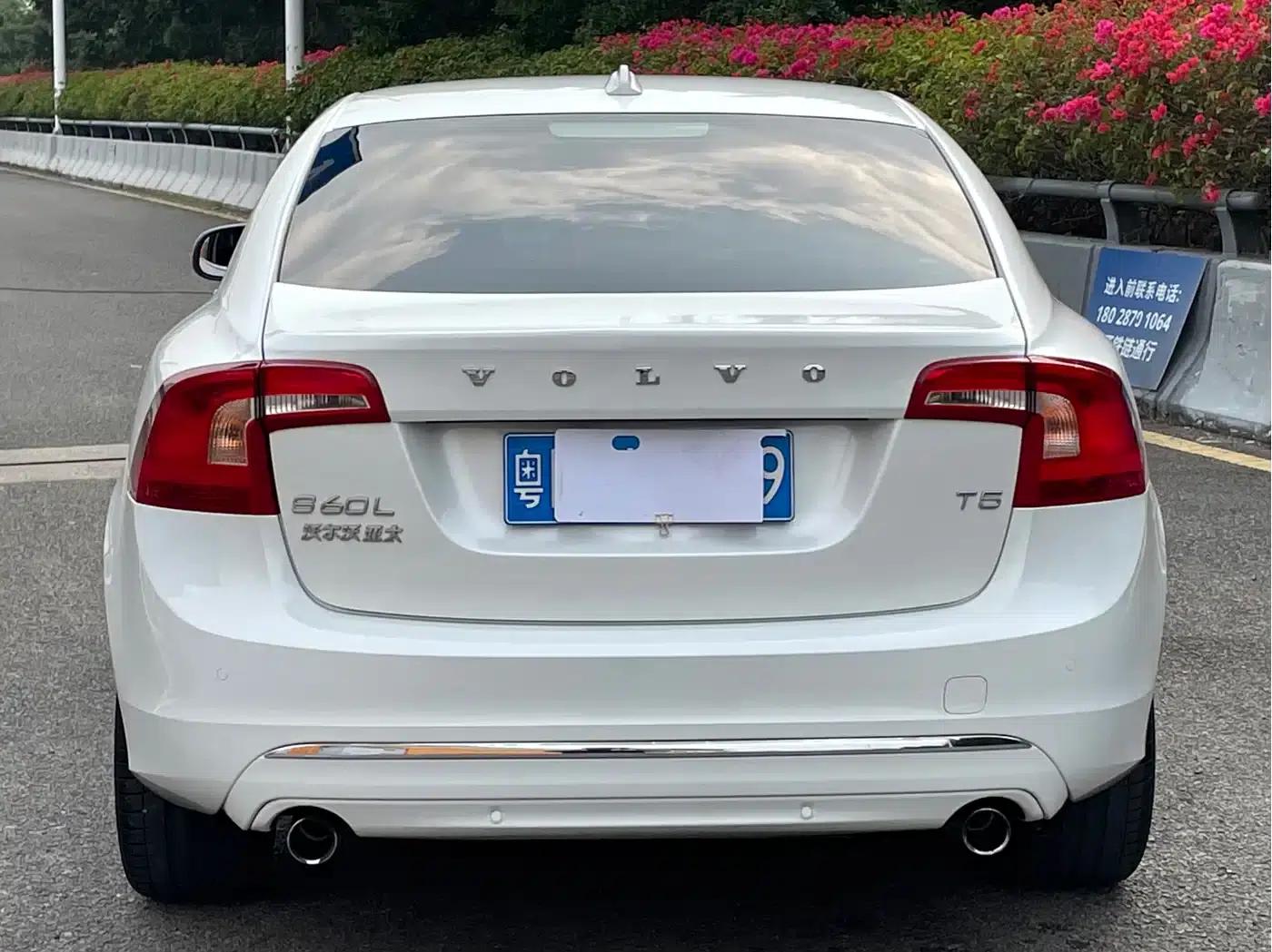 2019 Volvo S60 S60L Facelift T5 Smart Advanced Edition — миниатюра 5