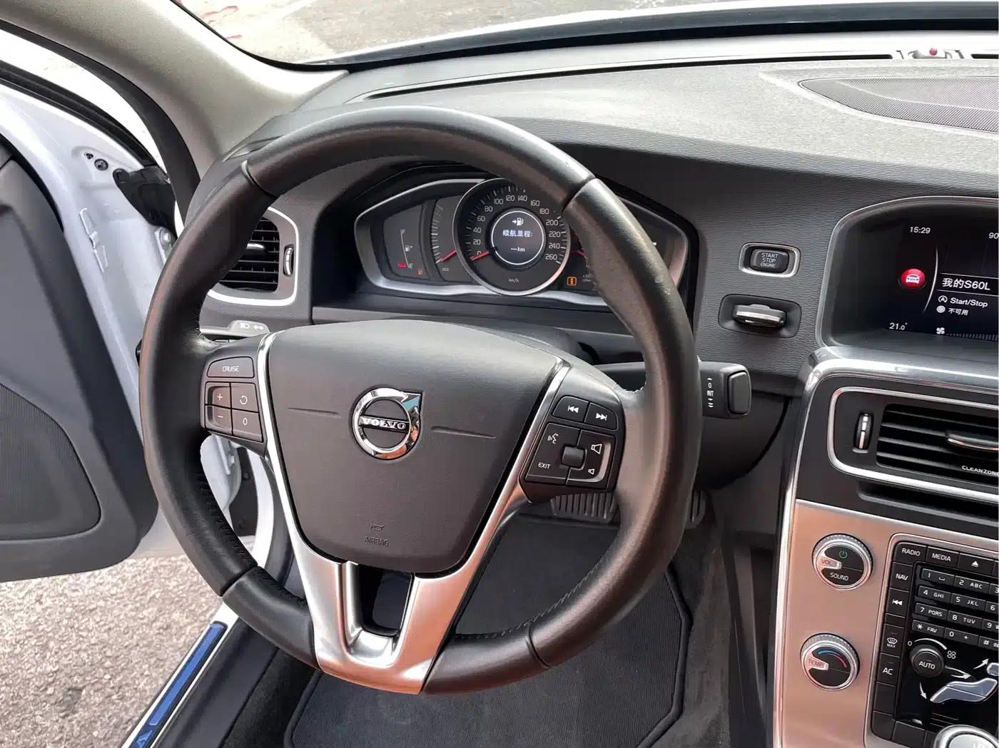 2019 Volvo S60 S60L Facelift T5 Smart Advanced Edition — миниатюра 7