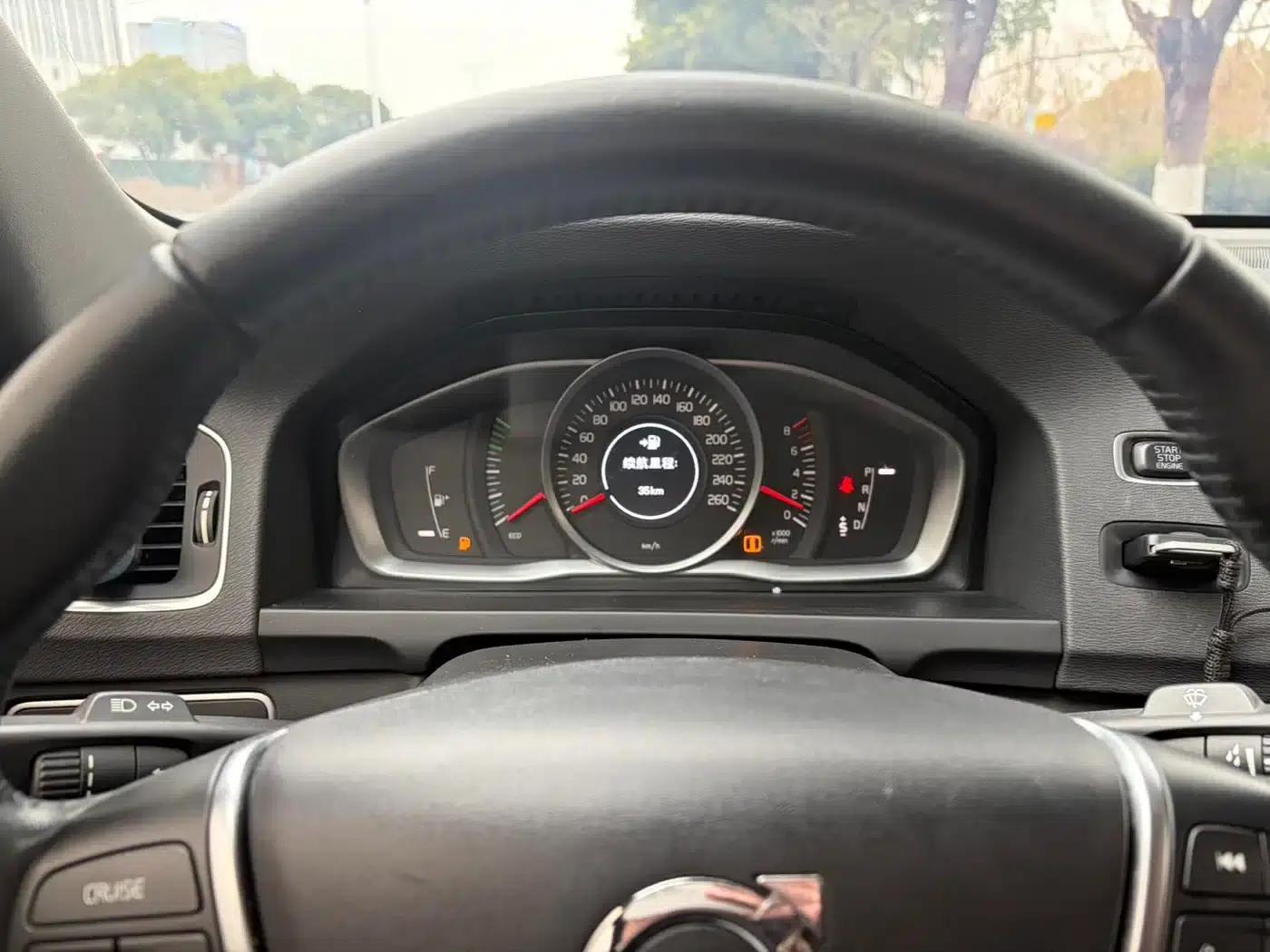 2018 Volvo S60 S60L T3 Smart Edition — миниатюра 12