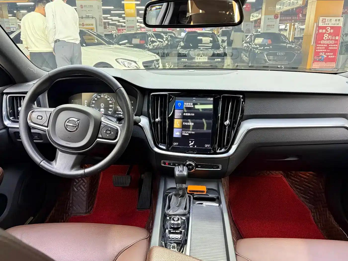 2020 Volvo S60 T4 Inscription Luxury Edition — миниатюра 7
