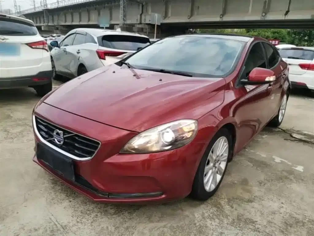2015 Volvo V40 1.6T Smart Edition — миниатюра 2