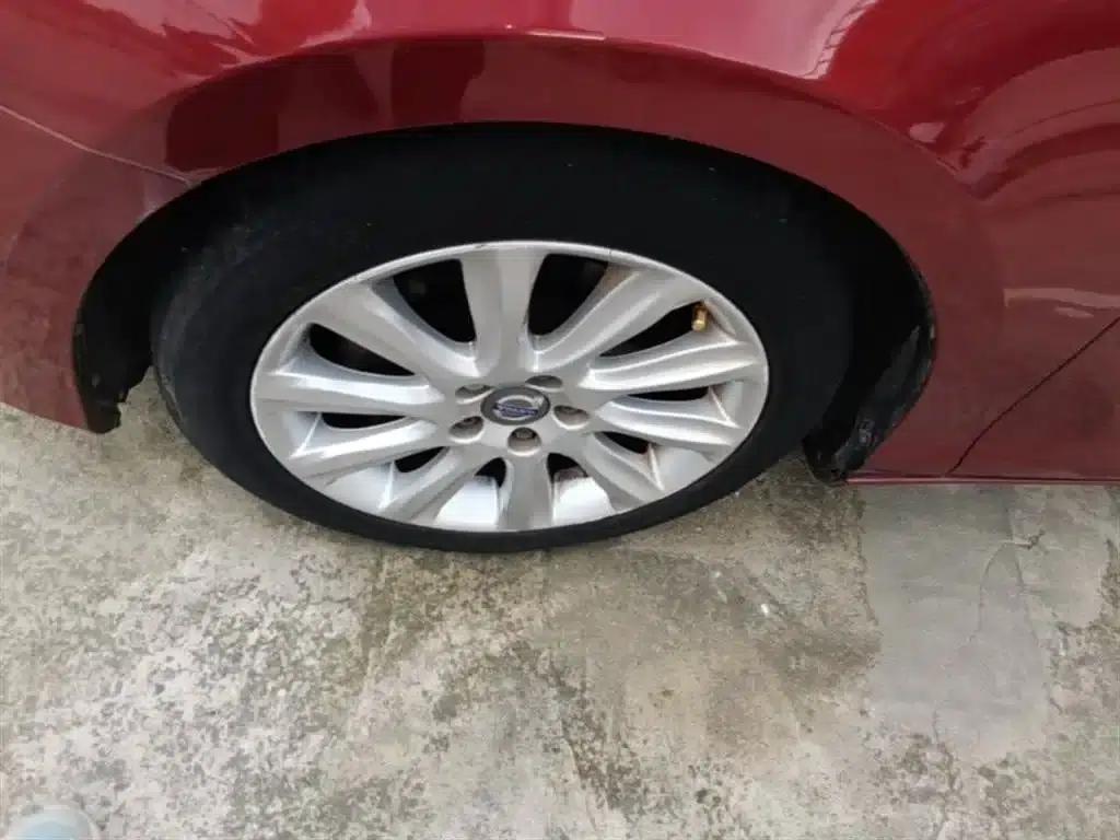 2015 Volvo V40 1.6T Smart Edition — миниатюра 23