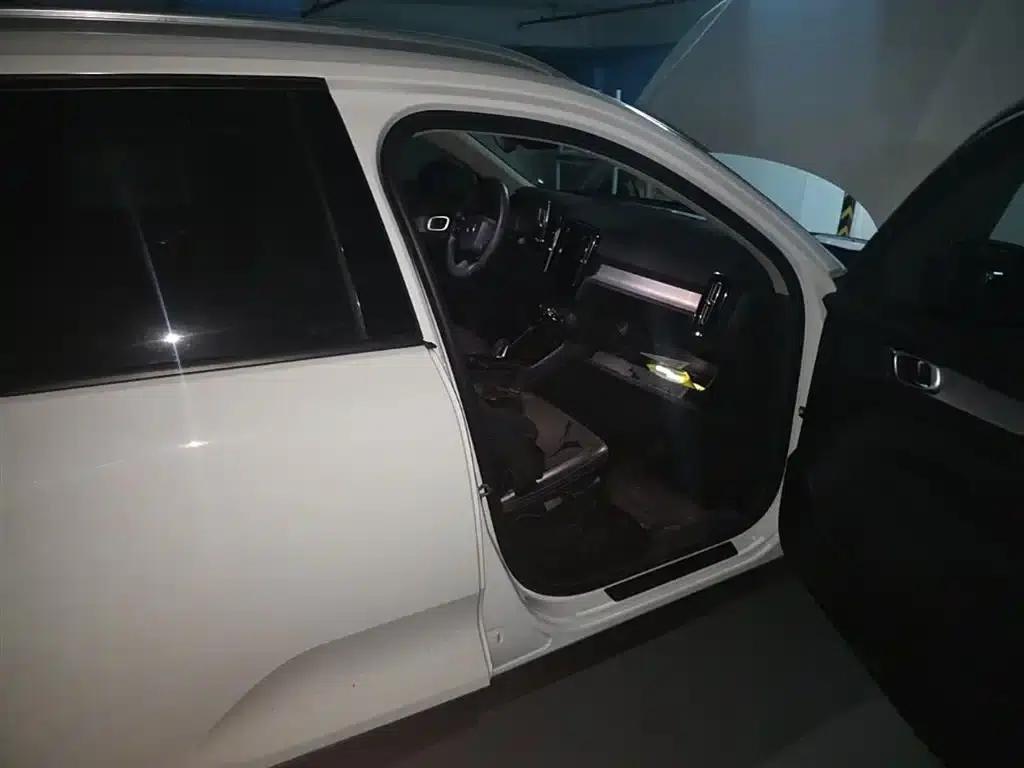 Volvo XC40 2020 T3 Smart Fashion Edition — миниатюра 11