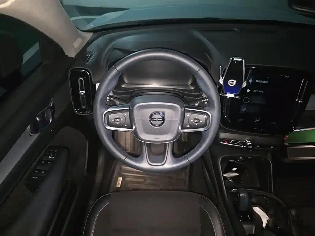Volvo XC40 2020 T3 Smart Fashion Edition — миниатюра 17
