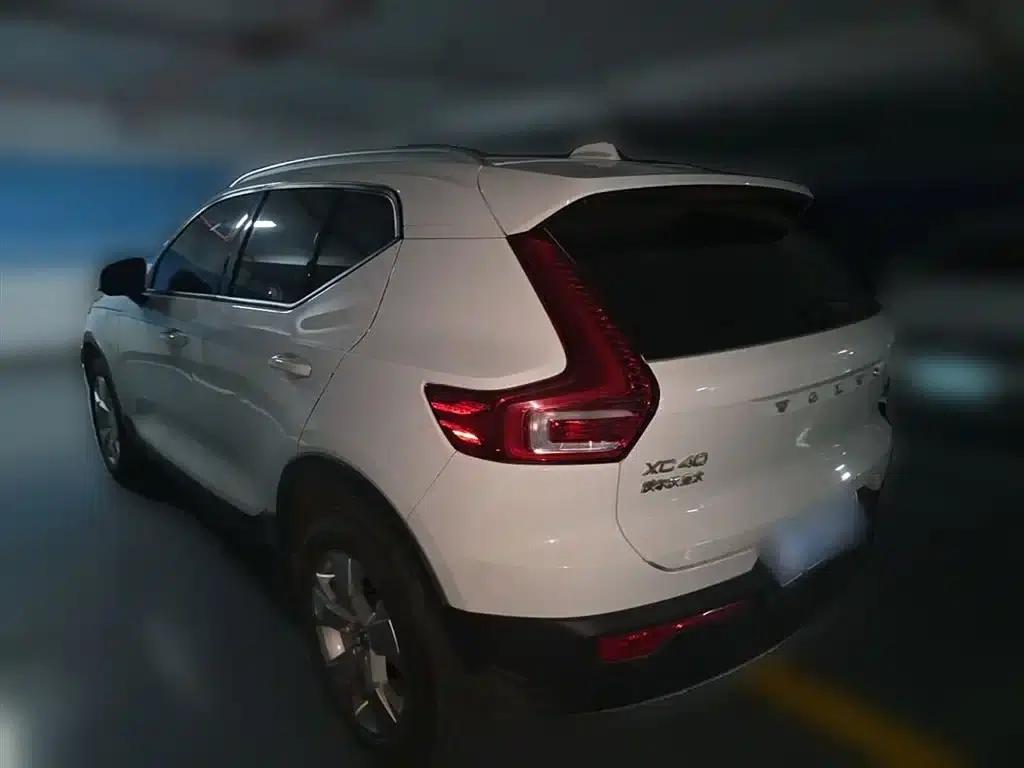 Volvo XC40 2020 T3 Smart Fashion Edition — миниатюра 9