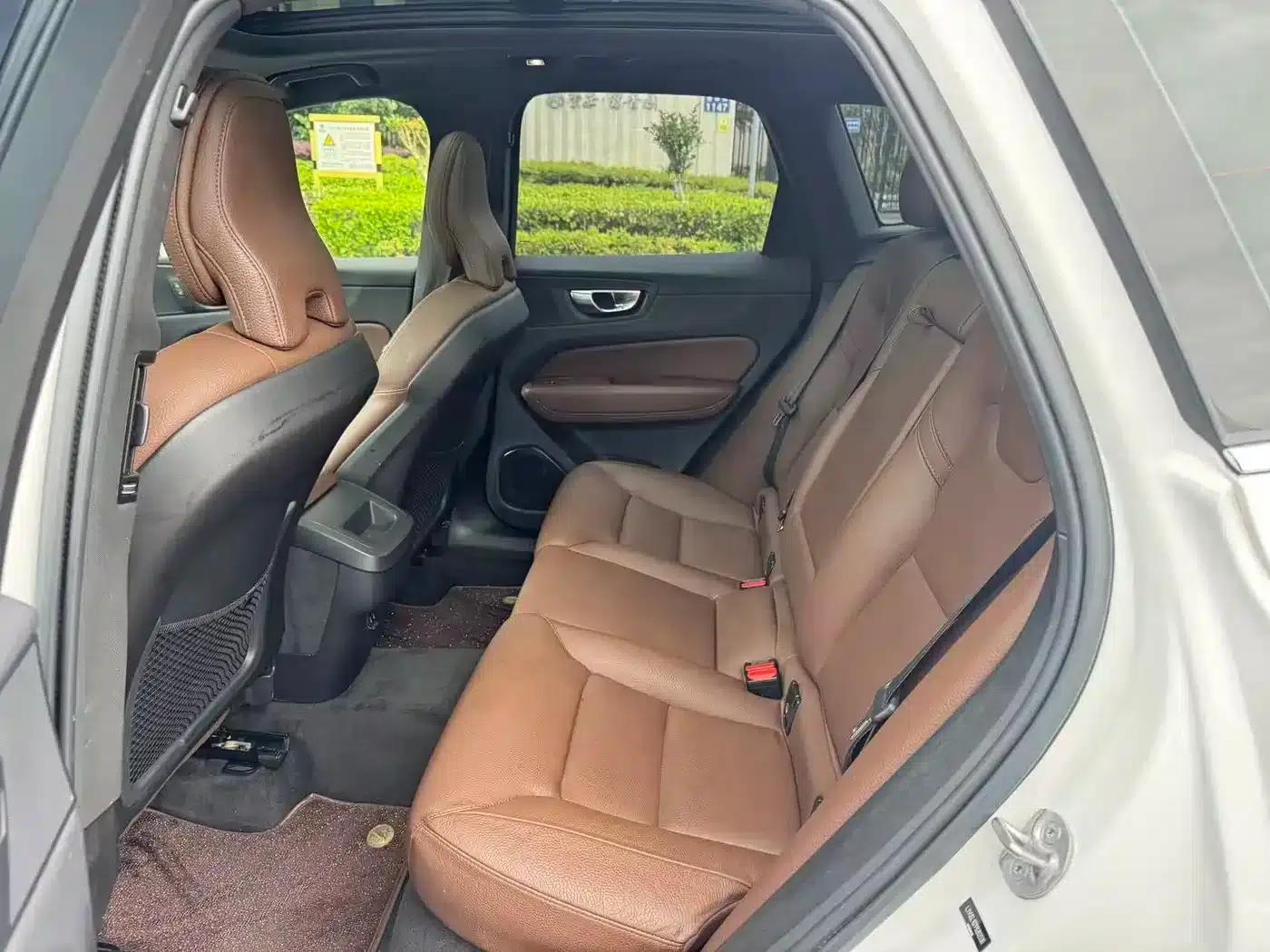 2019 Volvo XC60 Plug-in Hybrid T8 E-Drive Hybrid Premium Luxury Edition (China VI Emission Standard) — миниатюра 5