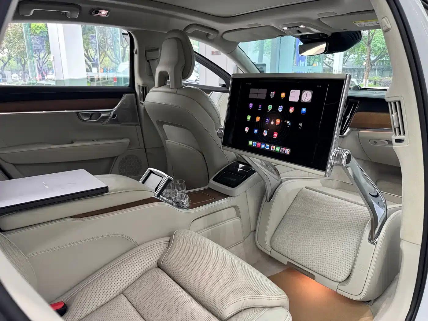 2019 Volvo S90 Plug-in Hybrid T8 E-Drive Hybrid Luxury Edition 3-seater (China V emission standard) — миниатюра 10