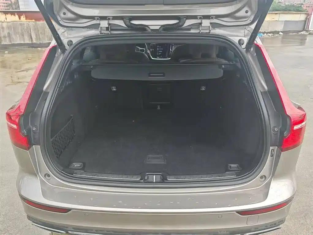 2021 Volvo V60 B5 Inscription Luxury Edition — миниатюра 14