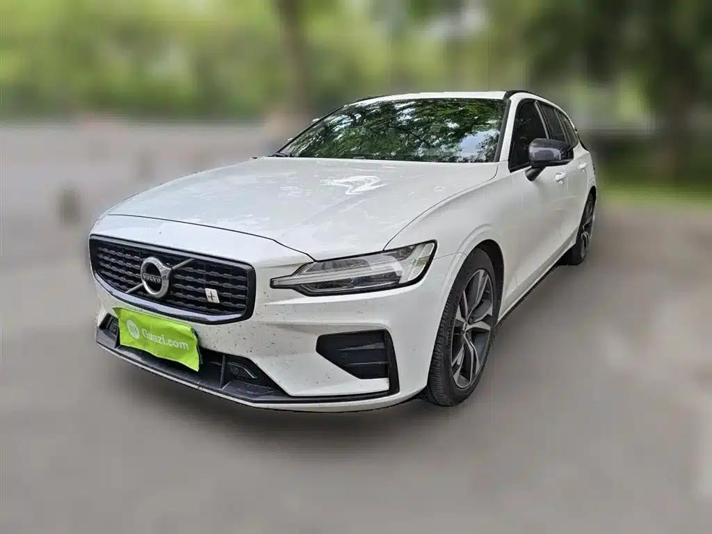2022 Volvo V60 B5 Smart Sport Edition — миниатюра 1