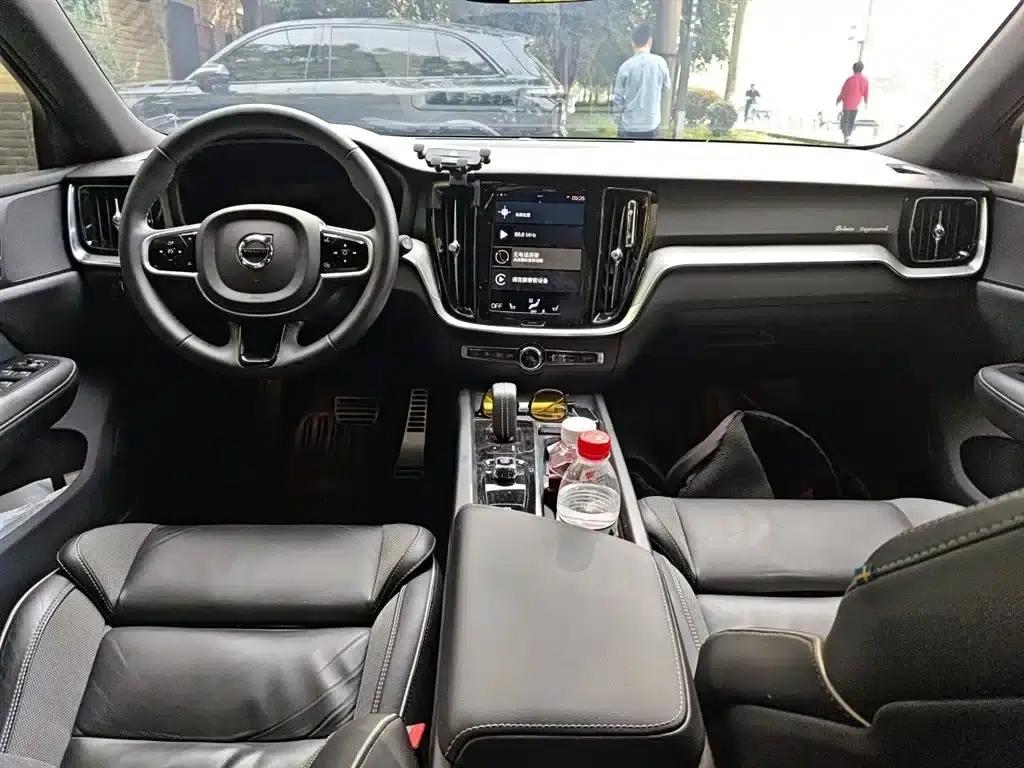 2022 Volvo V60 B5 Smart Sport Edition — миниатюра 13