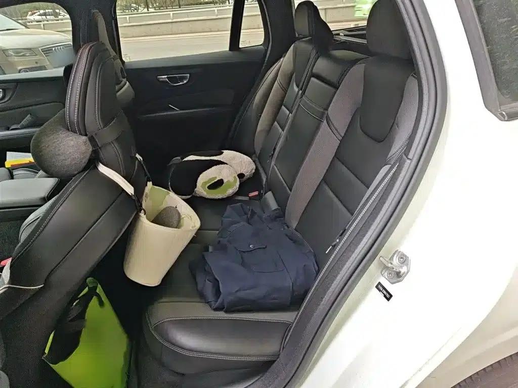 2022 Volvo V60 B5 Smart Sport Edition — миниатюра 15