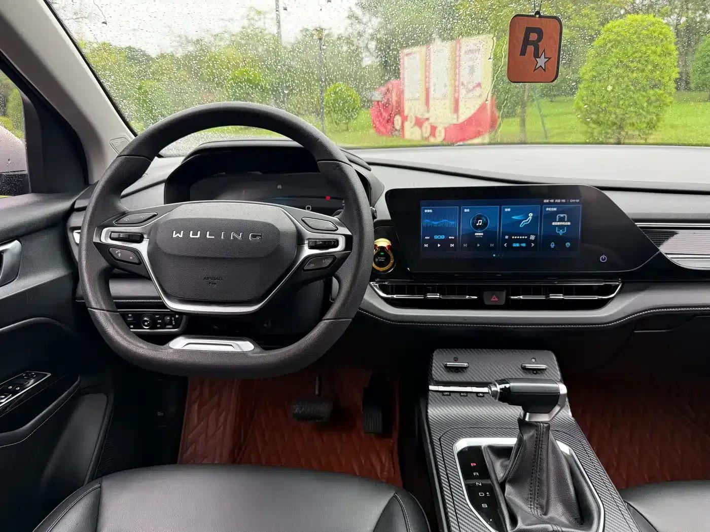 Wuling Capgemini 2020 1.5T CVT Premium Edition — миниатюра 11