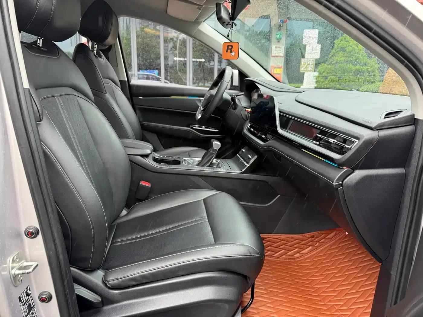 Wuling Capgemini 2020 1.5T CVT Premium Edition — миниатюра 15
