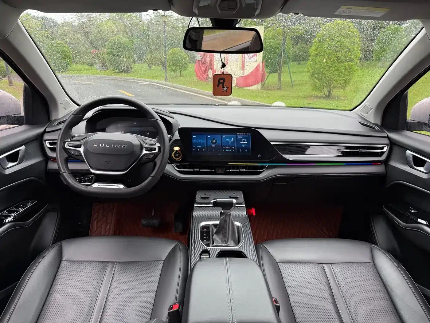 Wuling Capgemini 2020 1.5T CVT Premium Edition — миниатюра 7