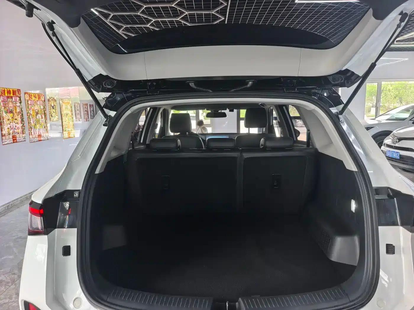 Wuling Xingchen 2021 1.5T CVT Star Edition — миниатюра 14