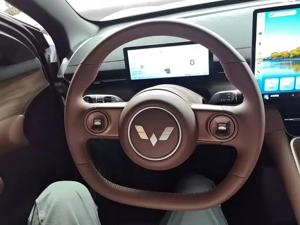 Wuling Xingguang S 2024 Model 130km Navigator Edition — миниатюра 11