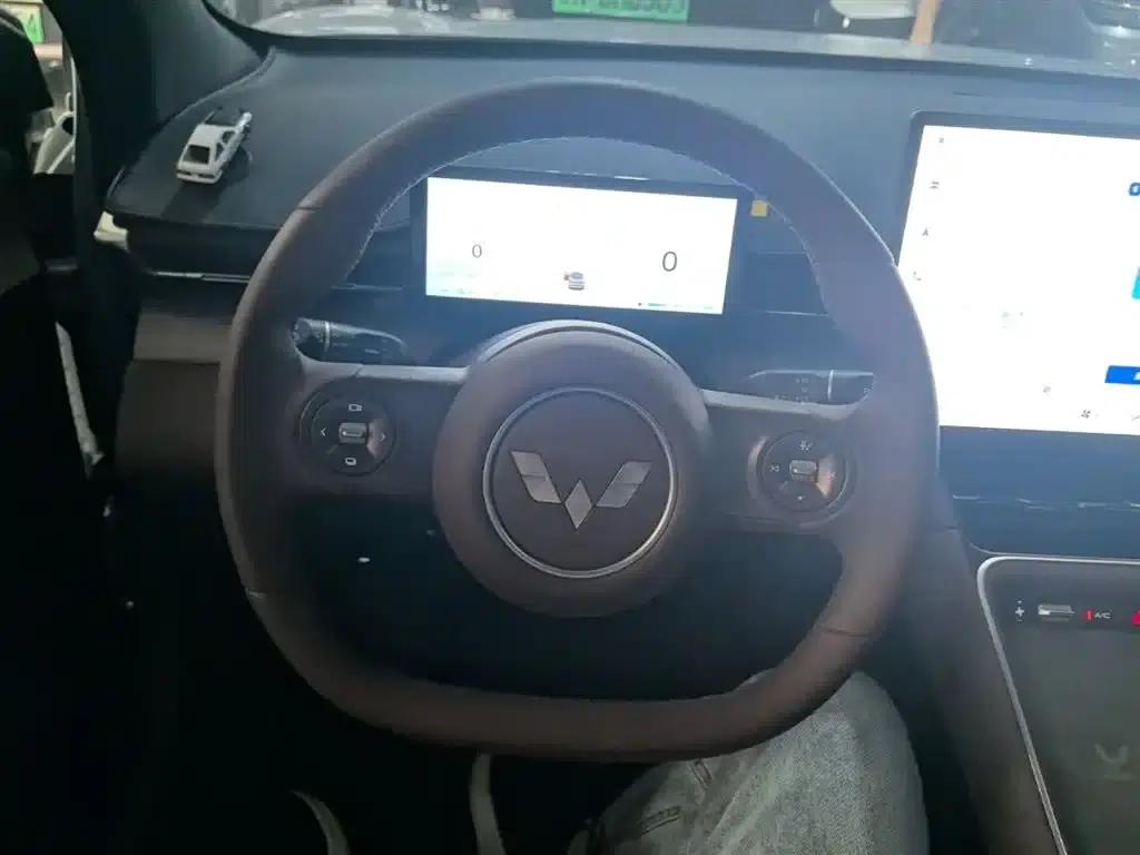 Wuling Xingguang S 2024 Model 130km Navigator Edition — миниатюра 11
