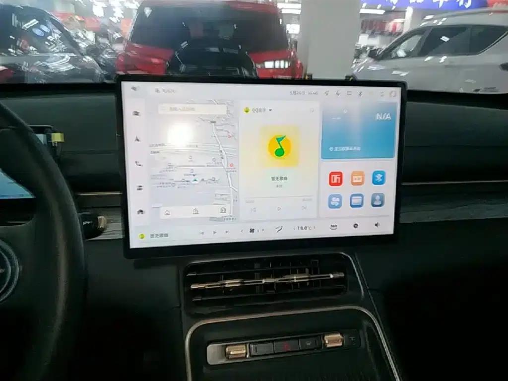 Wuling Xingguang S 2024 Model 130km Flagship Edition — миниатюра 13
