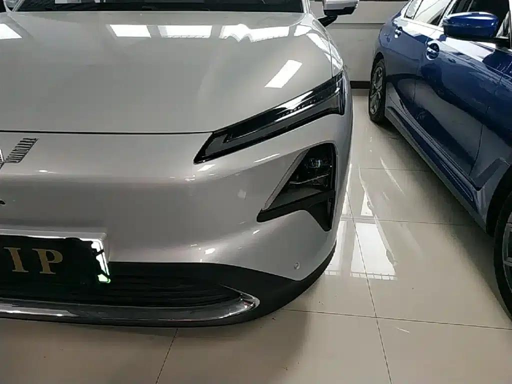 Wuling Xingguang S 2024 Model 130km Flagship Edition — миниатюра 24