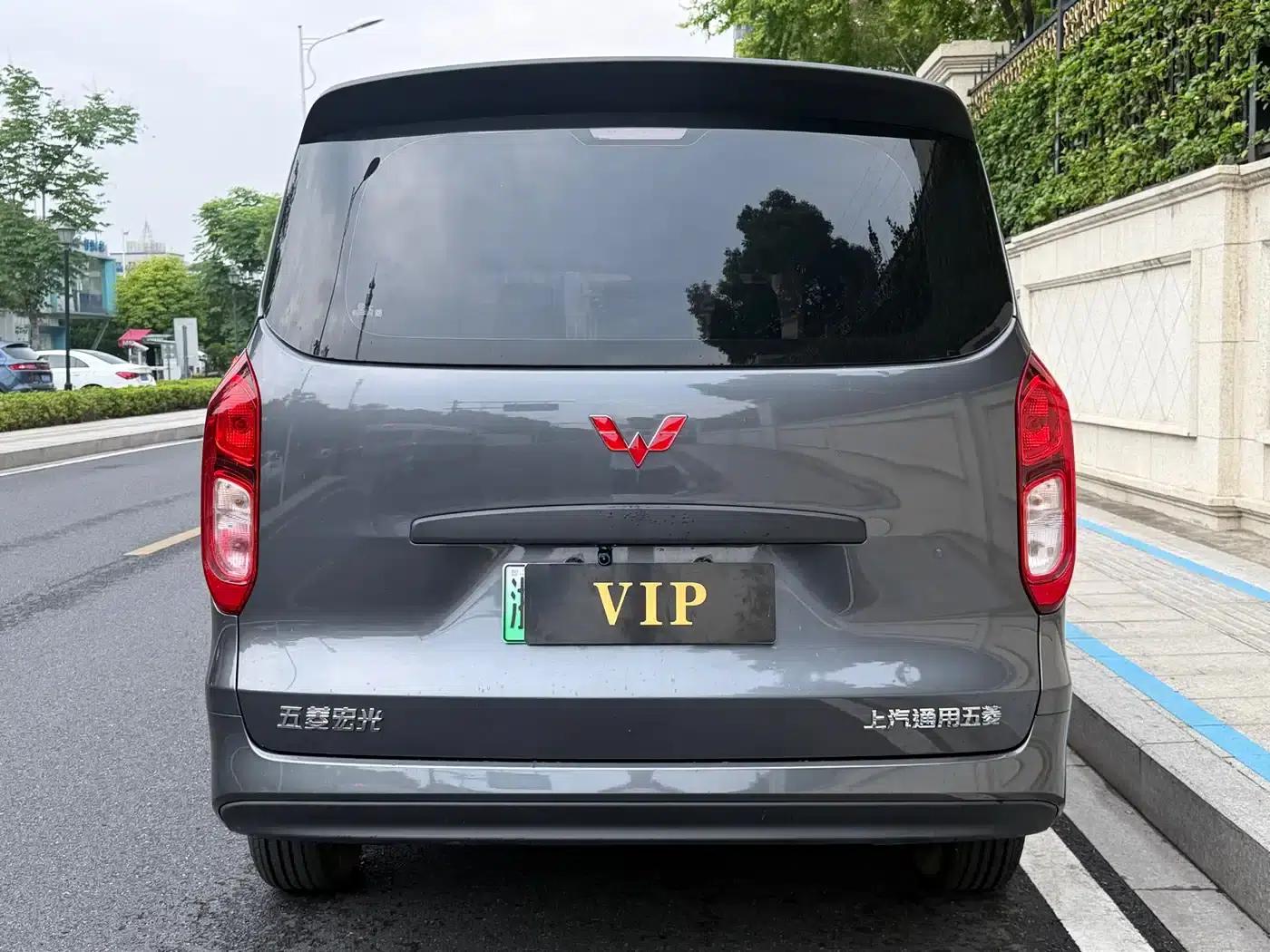 Wuling Hongguang New Energy 2024 Pure Electric Version 300KM Standard Edition — миниатюра 4