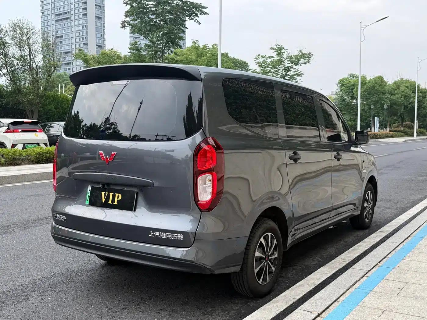 Wuling Hongguang New Energy 2024 Pure Electric Version 300KM Standard Edition — миниатюра 5