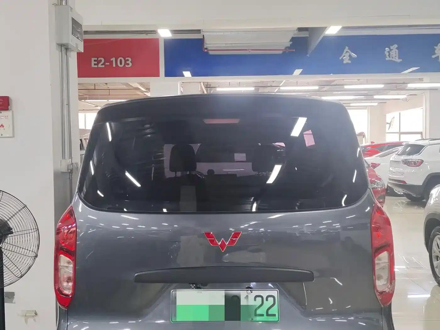 Wuling Hongguang New Energy 2024 Pure Electric Version 300KM Standard Edition — миниатюра 9