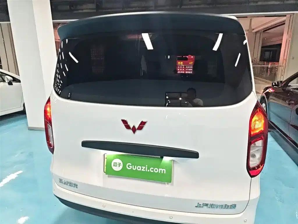 Wuling Hongguang New Energy 2024 Pure Electric Version 300KM Practical Model — миниатюра 6