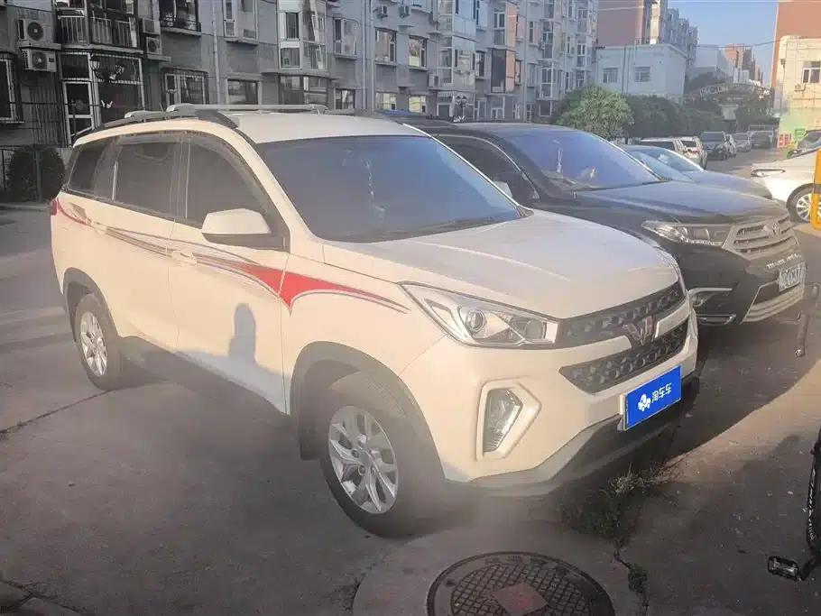Wuling Hongguang S3 2019 1.5L Manual Standard Model (National VI Emission Standard) — миниатюра 1