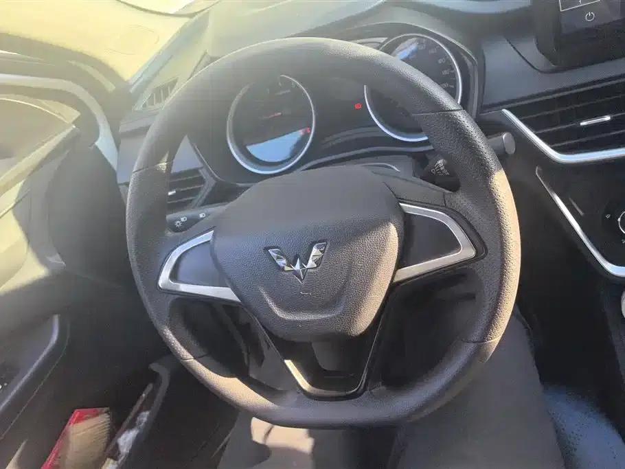 Wuling Hongguang S3 2019 1.5L Manual Standard Model (National VI Emission Standard) — миниатюра 14