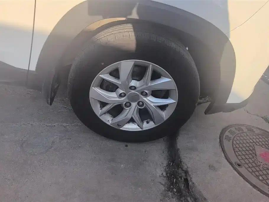 Wuling Hongguang S3 2019 1.5L Manual Standard Model (National VI Emission Standard) — миниатюра 5