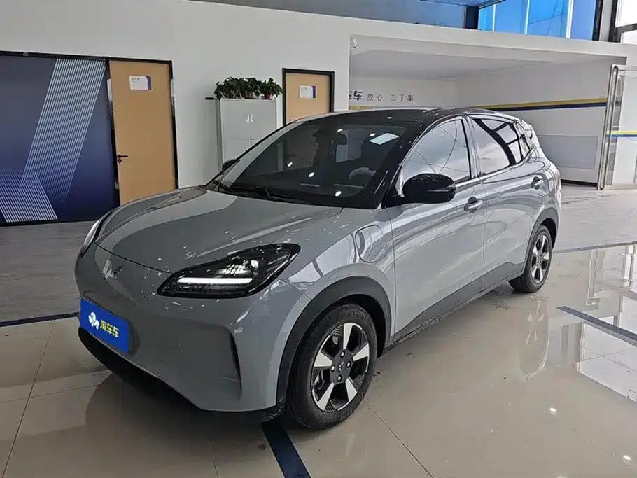Wuling Bingo PLUS 2024 Model 330km Five-Seater — миниатюра 1