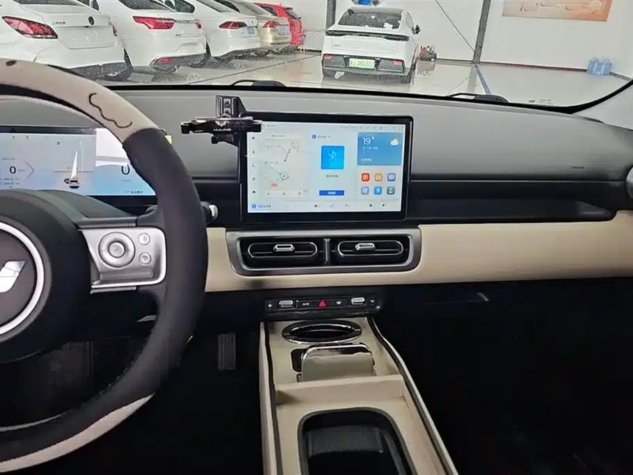 Wuling Bingo PLUS 2024 Model 330km Five-Seater — миниатюра 13