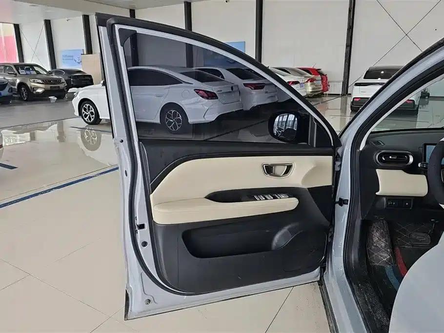 Wuling Bingo PLUS 2024 Model 330km Five-Seater — миниатюра 7