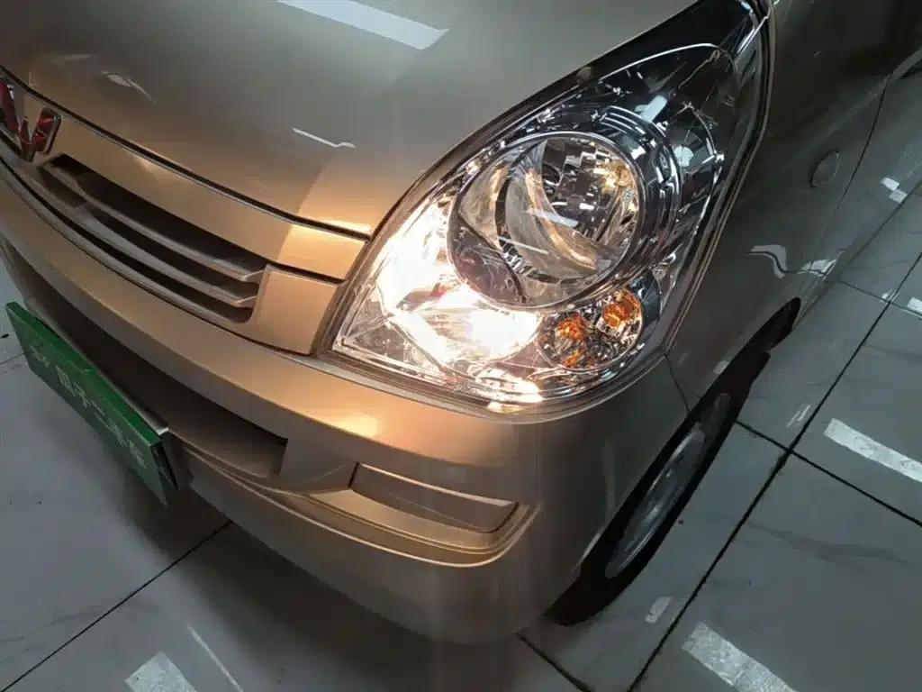 Wuling Rongguang S 2023 1.5L Basic Model 5/7 Seats — миниатюра 24