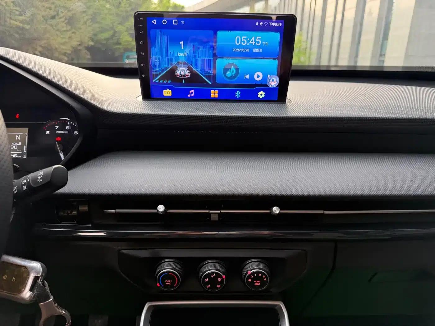 Wuling Xingchi 2022 1.5L Manual Freestyle — миниатюра 17