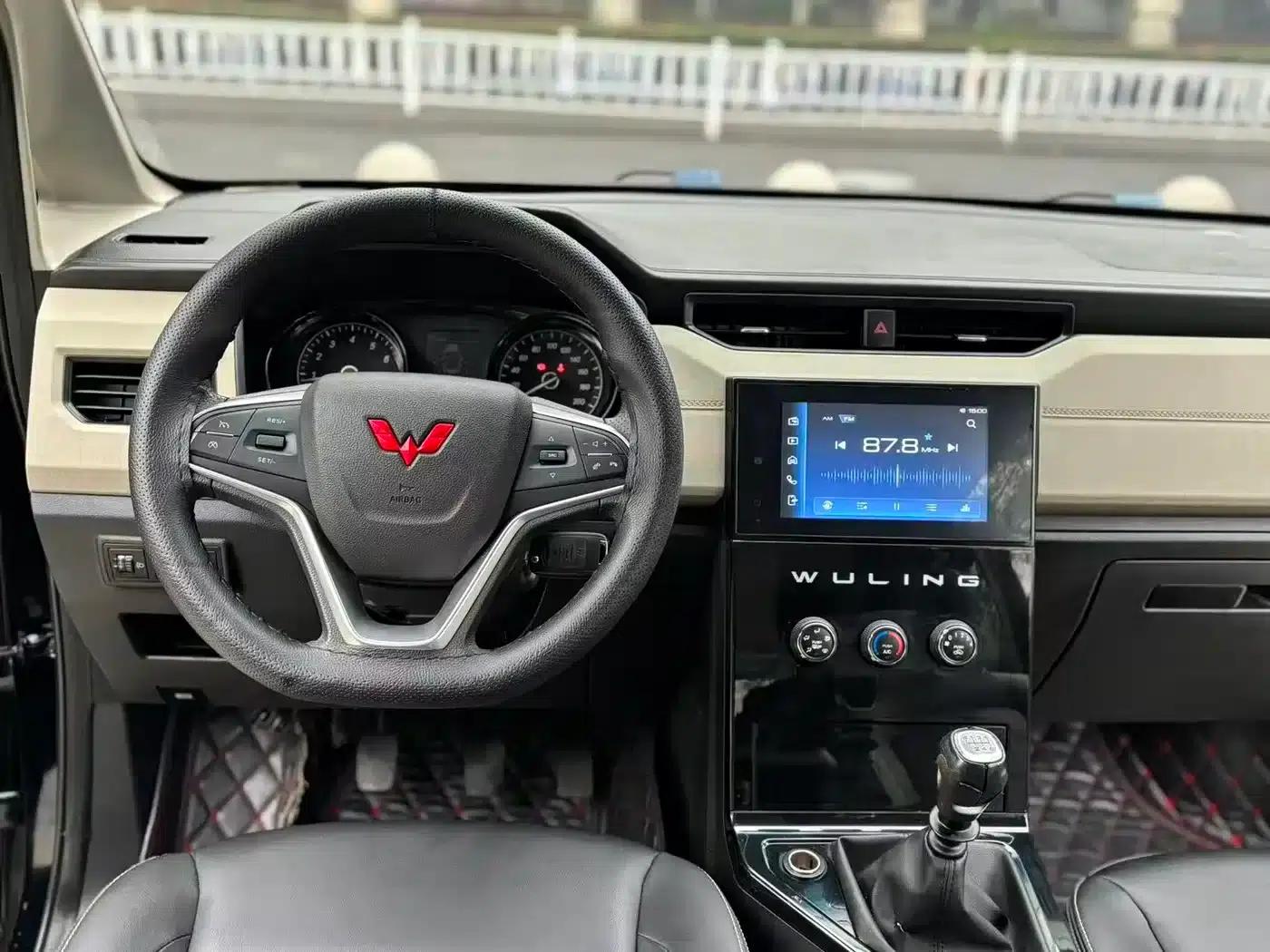 Wuling Journey 2021 1.5T Manual Deluxe Edition — миниатюра 7