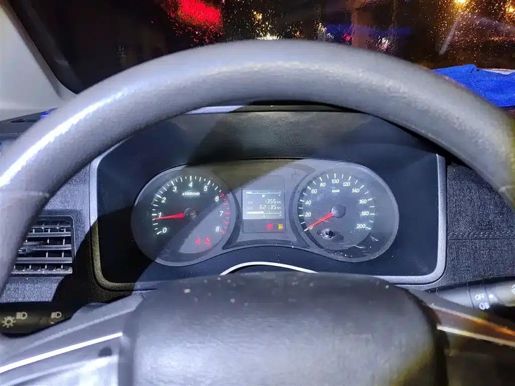 Wuling Journey 2021 1.5T Manual Comfort Model — миниатюра 5