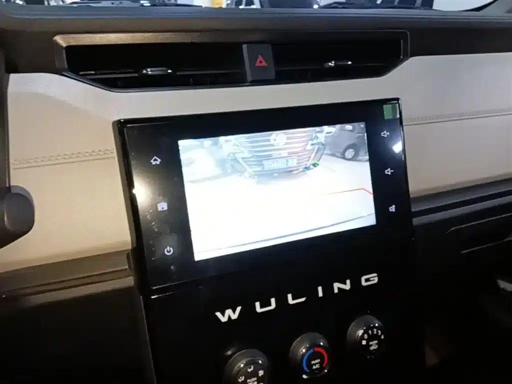 Wuling Journey 2021 1.5T Manual Deluxe Edition — миниатюра 13